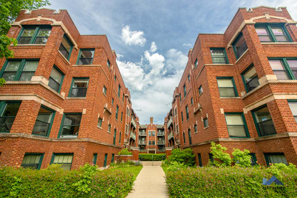 5631-39 S. Kenwood Ave. property